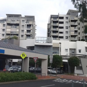 Apartments on Lindfield Drive Helensvale June 2015 Photographer J Smoother