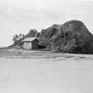 Currumbin's first Life Saving Club at Elephant Rock circa 1924 Pocock family photographer