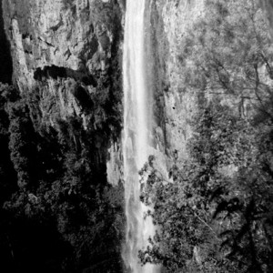 Purlingbrook Falls circa 1940s Graham Hardy photographer