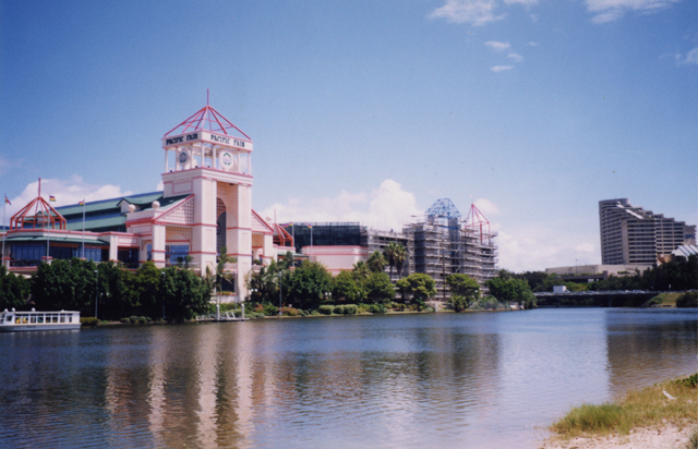 HERMES, Pacific Fair, Gold Coast, Australia, The nature of a