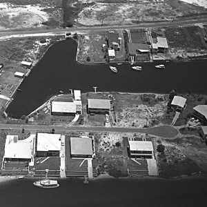 Canal Avenue and Bayview Street, Anglers Paradise, circa 1970. Photographer unknown