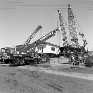 Construction of the Hi Ho Holiday Apartments, Broadbeach, 1972. Bob Avery, photographer