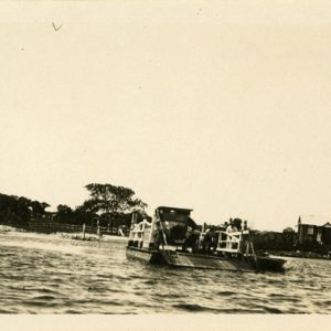 Vehicles on Meyer's Ferry to Surfers Paradise, Queensland, 1925. Photographer unknown