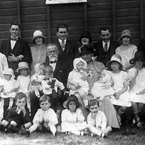 Mr and Mrs John Siganto with their grandchildren, Upper Coomera, 1926. Photographer unidentified