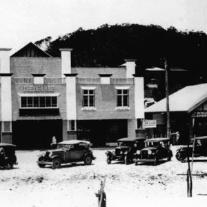 De Luxe Theatre, Goodwin Terrace, Queensland, circa 1930s. Photographer unidentified