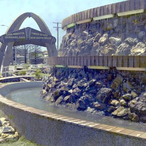 State border monument between Coolangatta and Tweed Heads, 1970s. Ray Sharpe, photographer.